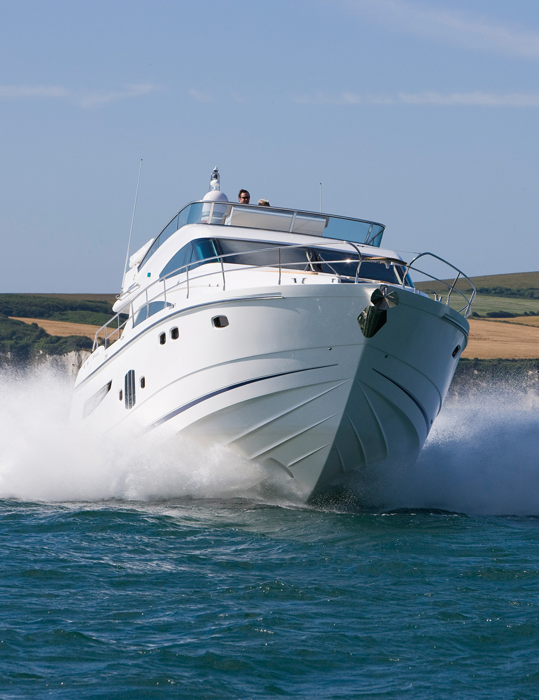 where are fairline yachts built